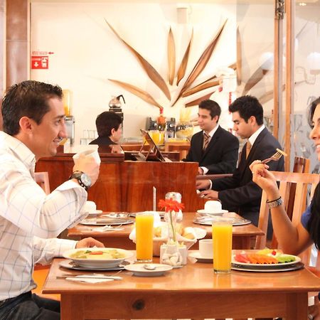 Hotel Emily Pachuca Exterior foto