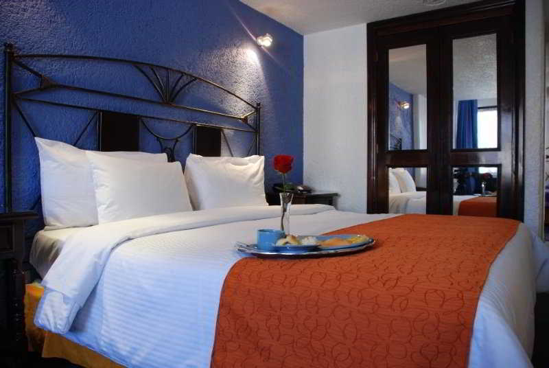 Hotel Emily Pachuca Exterior foto
